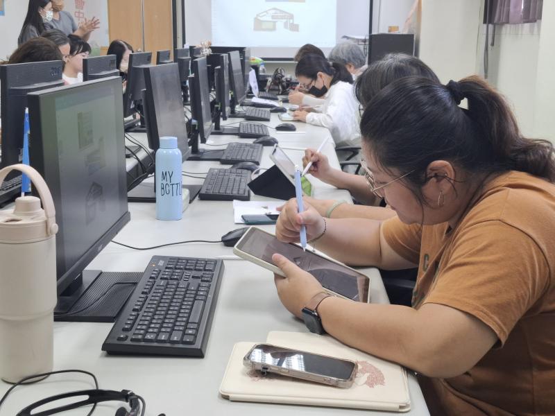 越來越熟悉平板繪圖