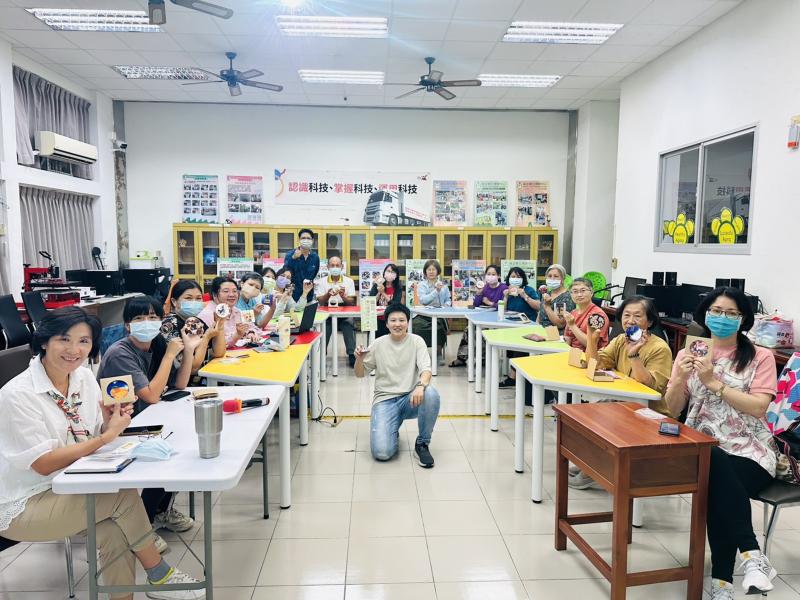 第一堂熱轉印大合照