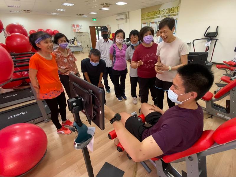 大家聽老師講解操作方法