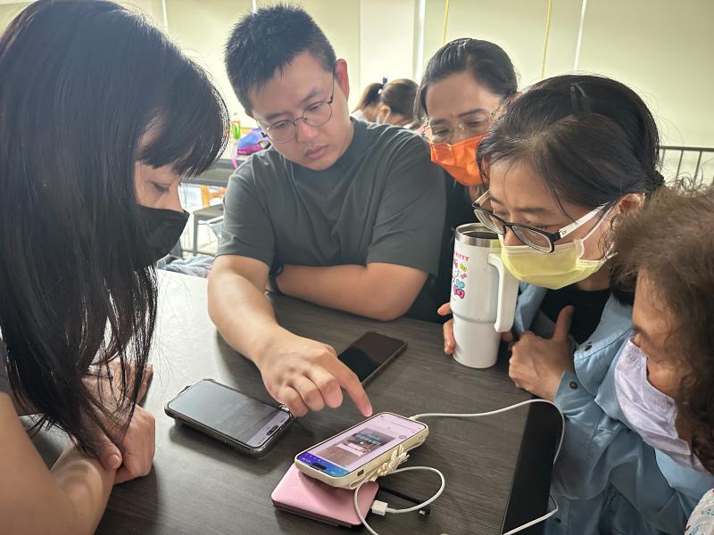 從剪接片段、加入字幕到配樂音效，每一步都親手操作，成果影片精彩可期