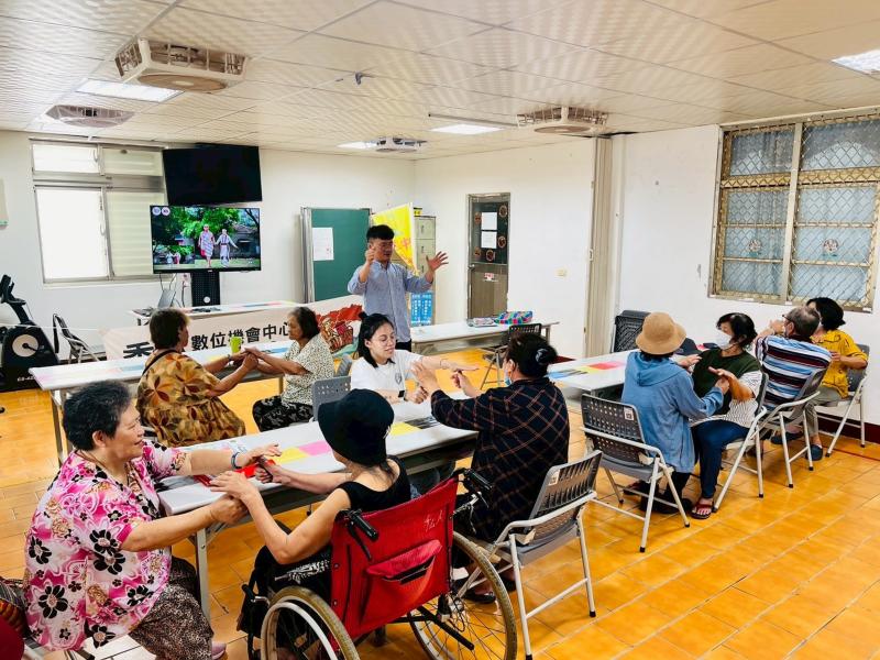 防詐騙宣導課程非常重要，能提升民眾辨識詐騙手法的能力，避免財產與個資損失。