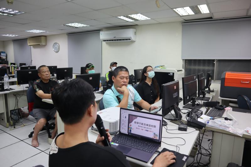 AI早安圖課程實作