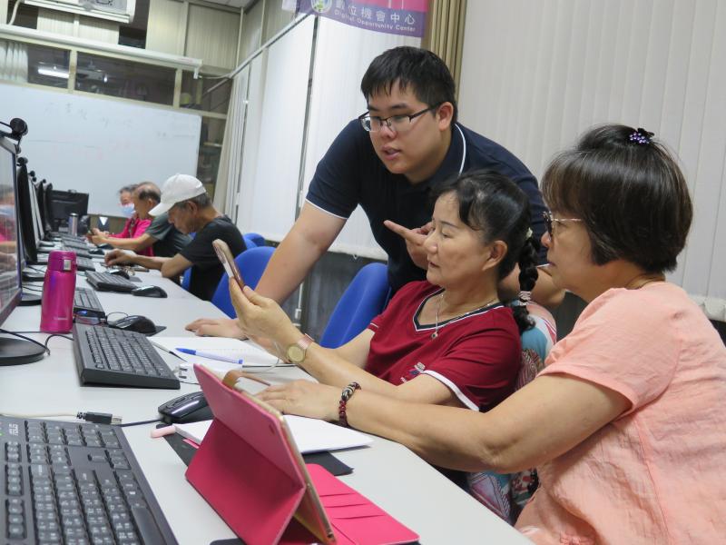 設備實際操作環節