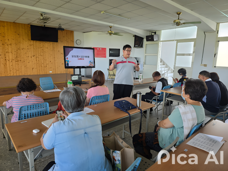 學員說:感謝草屯DOC舉辦這樣的課程，讓銀髮族也能跟上科技潮流