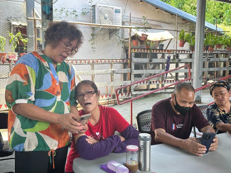 本次課程不僅讓長者體驗數位工具的實用性，更建立他們使用AI的信心。