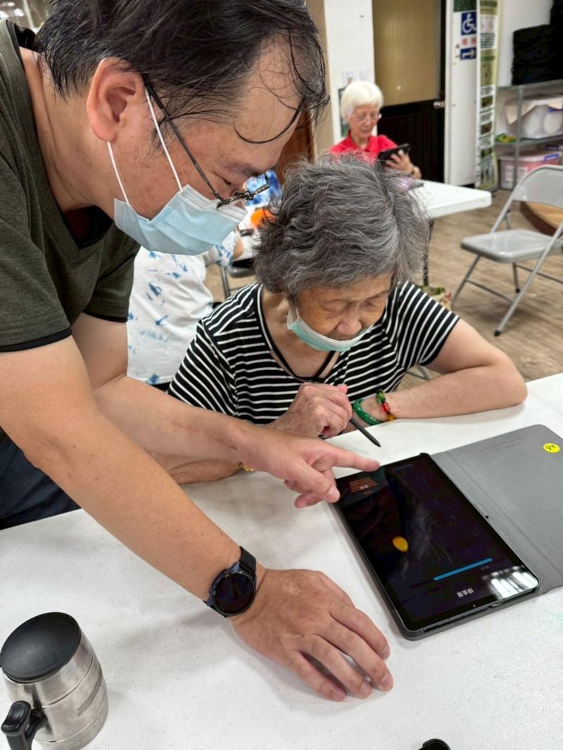 訓練涵蓋注意力、執行功能、工作記憶、語言、視覺空間與數學邏輯，包含如「接金蛋」、「用盡心計」等趣味小遊戲，寓教於樂。