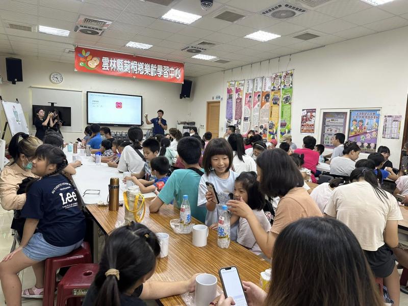 熱轉印原理操作介紹.然後親子一起創作專屬風格圖案