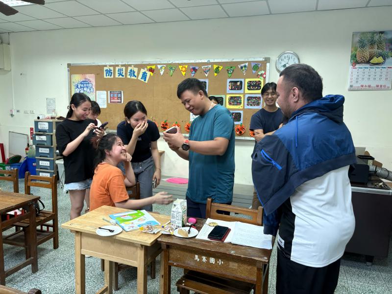 今天的課程不只是學會了一項新技能，更讓我感受到「在台灣生活」的快樂與成就感。希望以後還有更多這樣的活動，讓我可以學更多、做更多，也交到更多朋友！