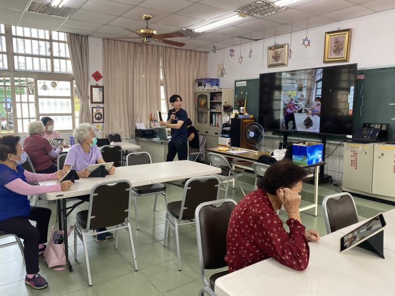 1.認識平板拍照功能及前後鏡頭介紹