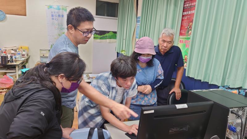 學員之間相亙學習