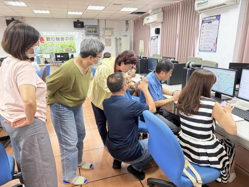 示範如何運用 AI Copilot 快速規劃旅遊行程