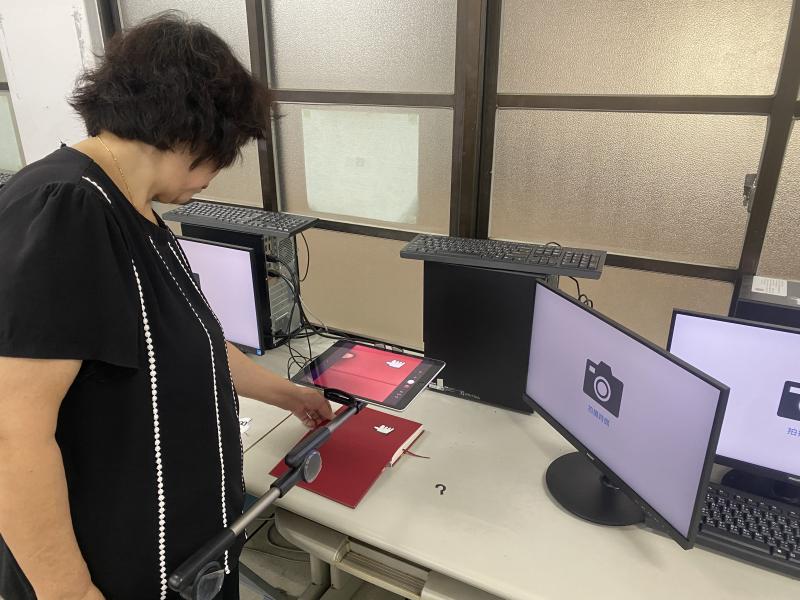 學員發揮創意，將筆記本作為動畫的背景元素。