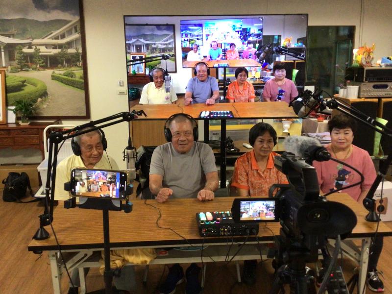 C組長者上主播台分享狀況