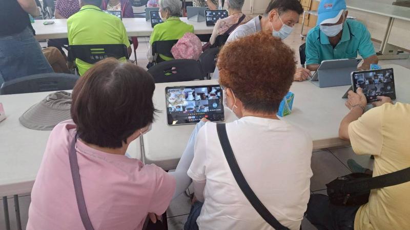 長者學員課程練習學習技能