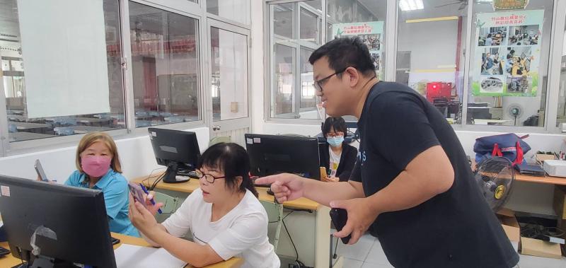 沒想到可以做成貼圖,朋友都說超可愛!