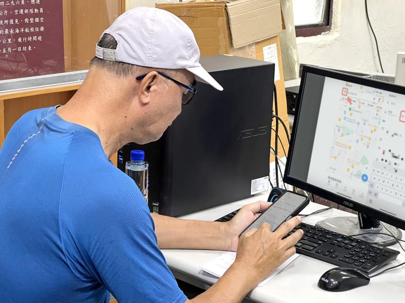 學員在講師簡報引導下，逐步練習各項地圖功能操作