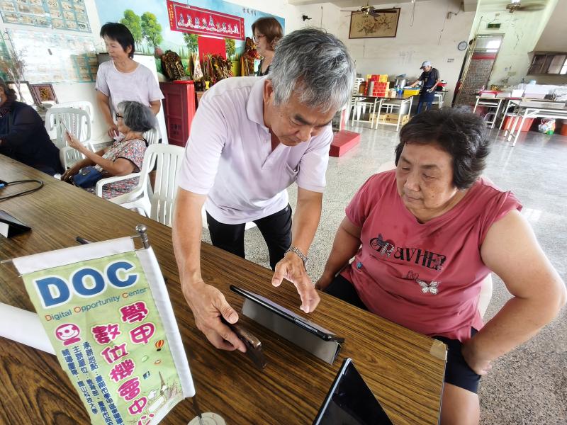 對搜尋音樂特別感興趣，希望能即時辨識歌曲，增添活動樂趣。