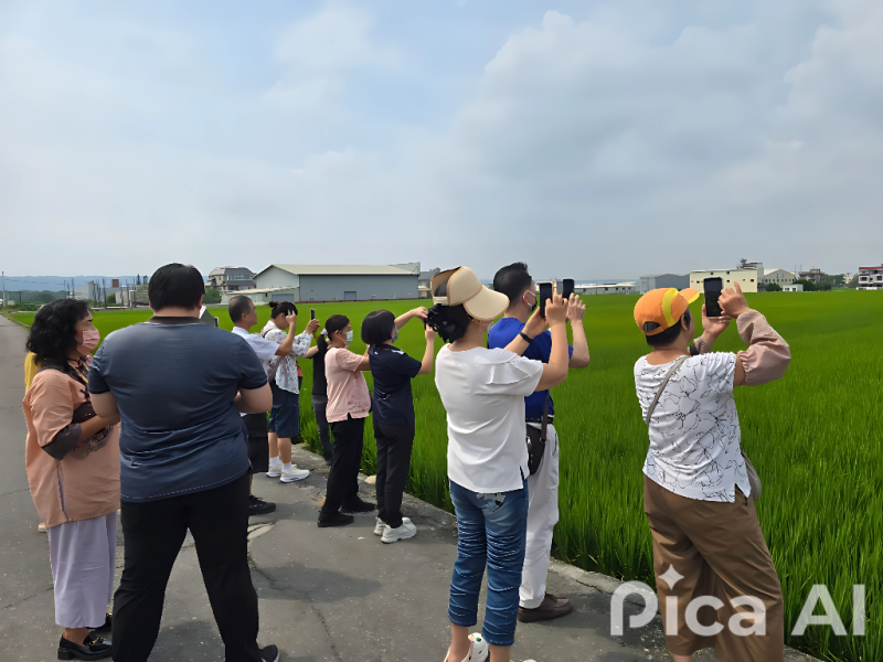 透過簡單易懂的方式,學員們紛紛點頭表示收穫良多