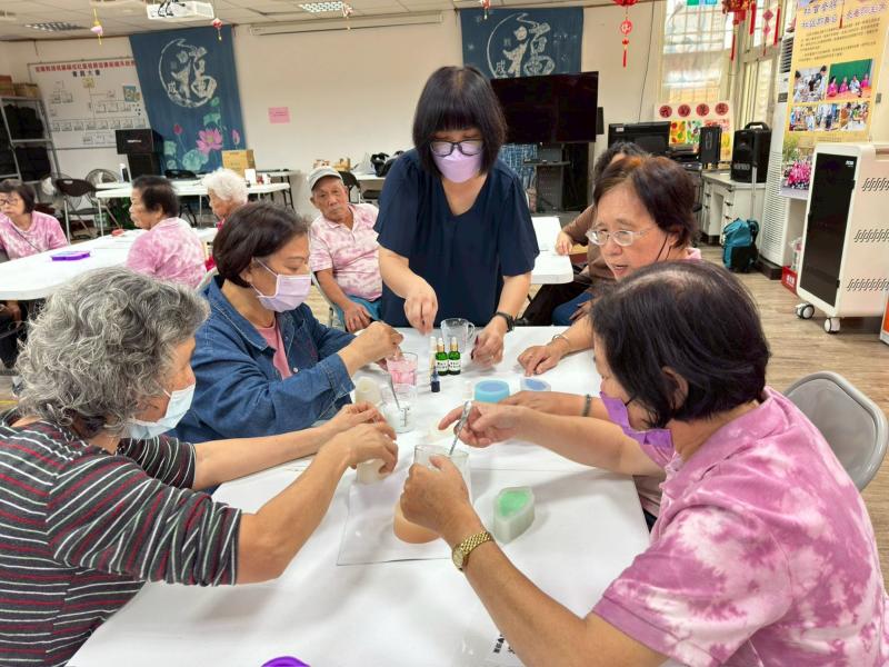 長輩回饋:這個課程讓長輩覺得自己還能創造，不只是被照顧。
