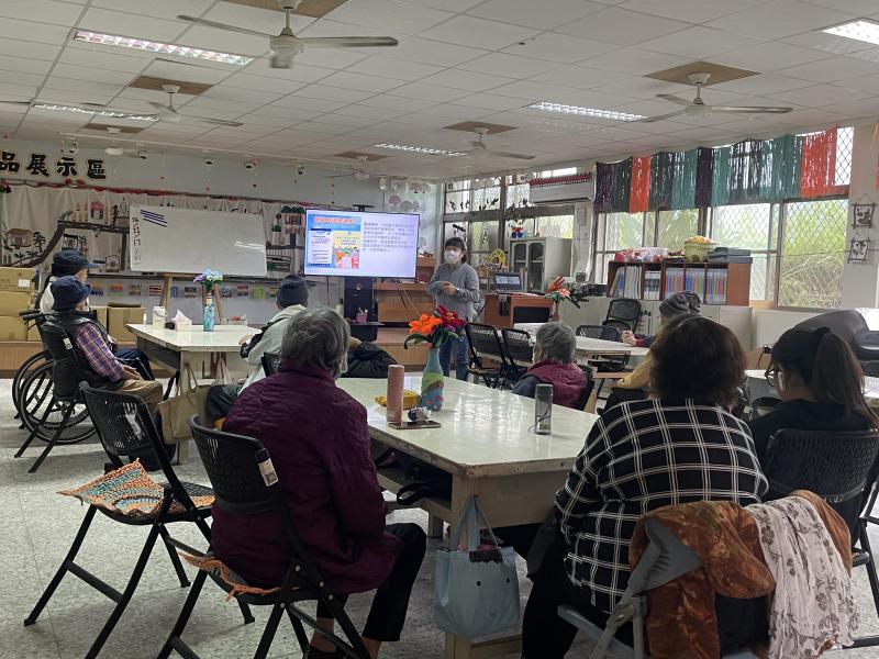 講師說明健康存摺的應用