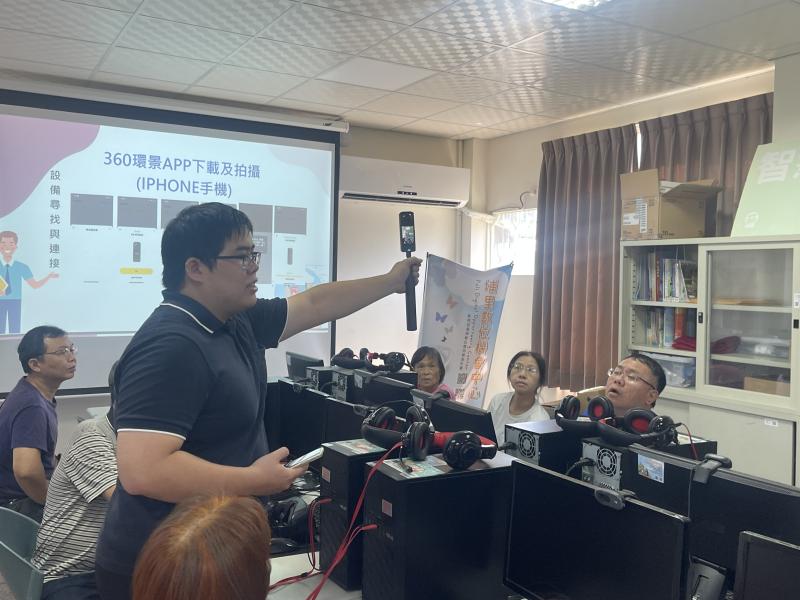 「我的第一次—VR360 數位作品展課程」帶領學員從零開始體驗沉浸式內容創作,從基本的 360 度影像概念,到相機運作、場景拍攝與後製編排都一步步實作完成。