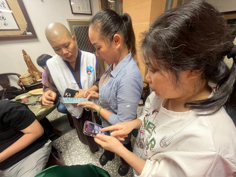 介紹如何使用搜尋功能與輸入關鍵字，提高資訊查找效率。並提供實例教學，協助快速理解操作喔更容易喔。