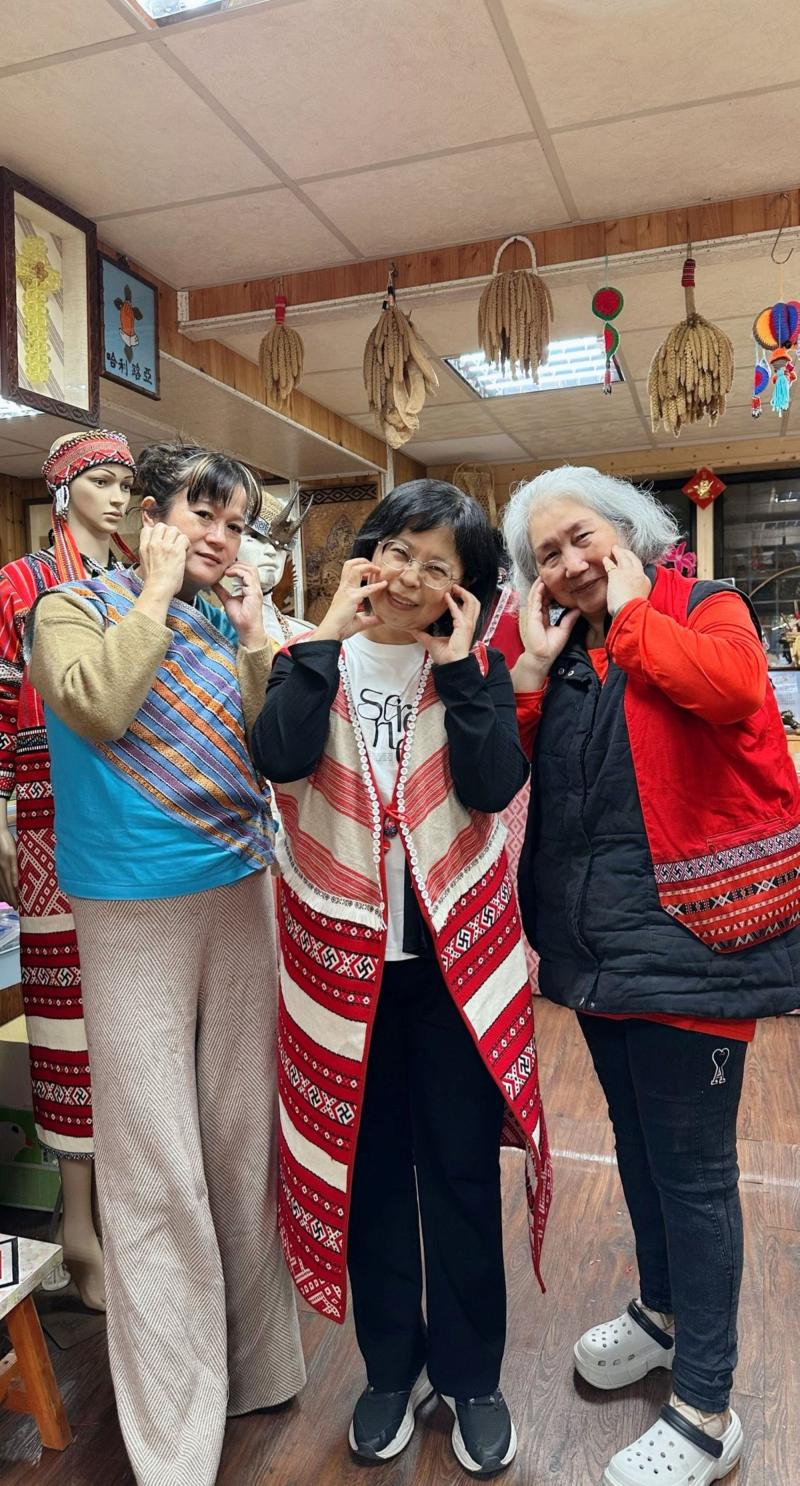 透過本次課程，期望在地小農與部落商家能學會以簡單、實用的方式進行直播行銷，善用數位工具為產業加值