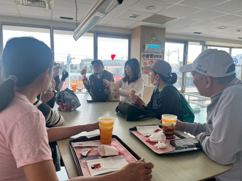 自在地運用電子支付，享受科技帶來的便利，同時也保持警覺，讓數位生活更加安全、輕鬆。