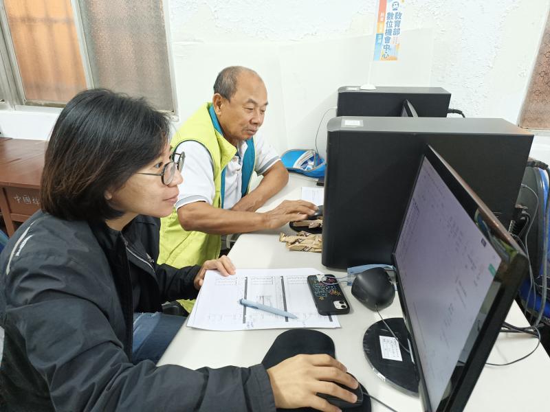 學員學會運用圖表呈現數據成果，使資訊更清晰易讀。