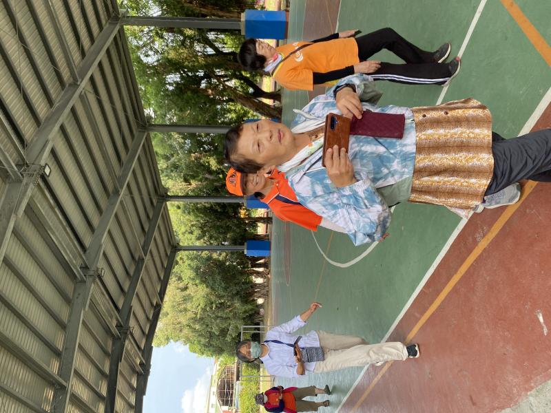 帶領學員實際走