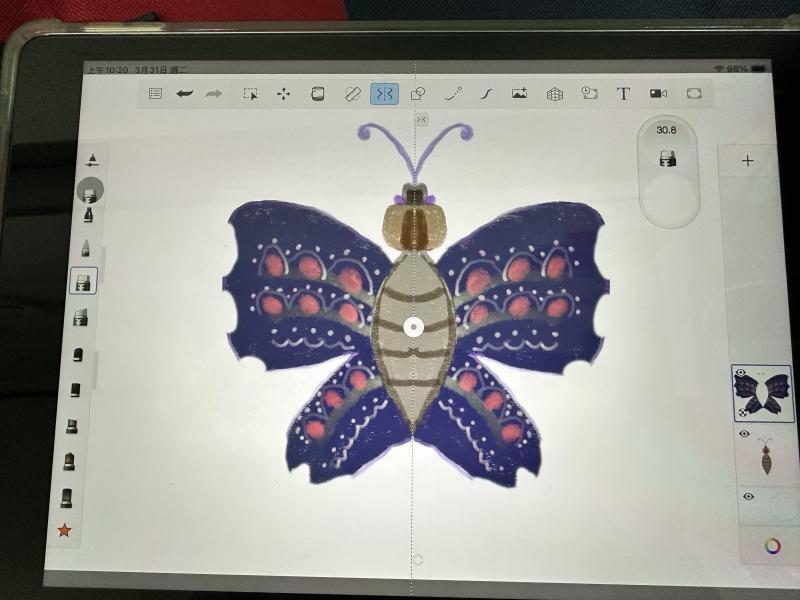 幾何圖形來完成一隻美麗蝴蝶