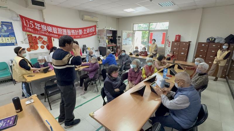 115北港樂智-志工很多