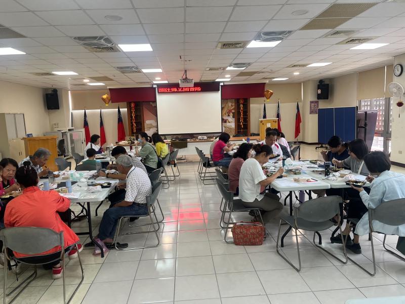 讓學員在實作中體會數位工具的便利性