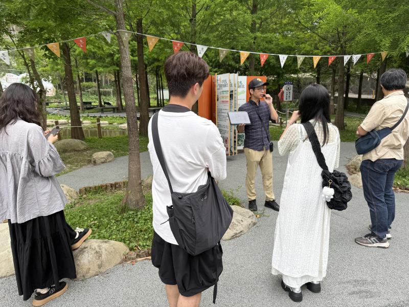 讓學員從「認識在地」進一步邁向「詮釋在地」與「傳播在地」。透過實作與討論，學員不僅提升了文化敏感度與觀察力，也建立了將文化內容轉譯為數位成果的能力。