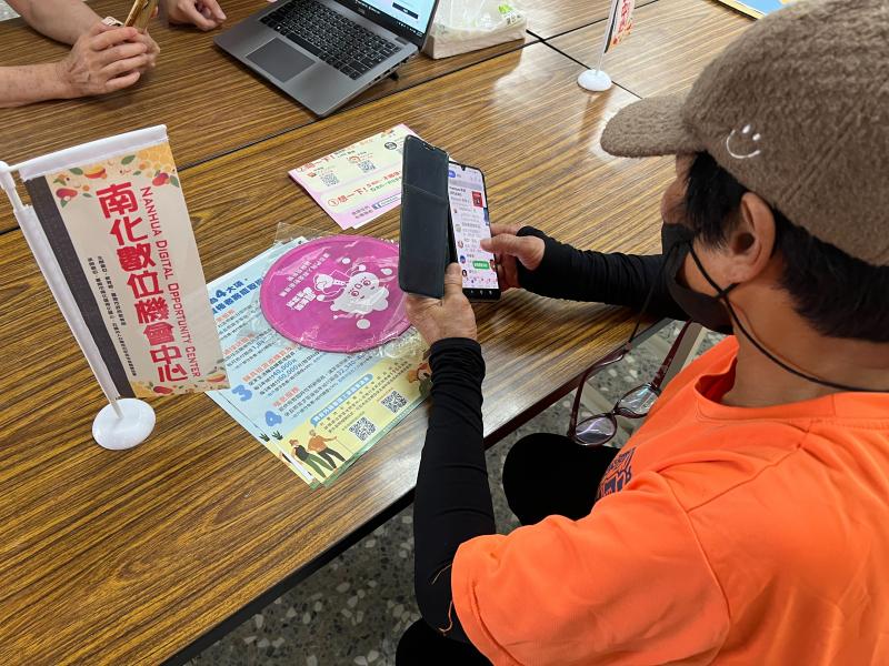 學員自行操作練習