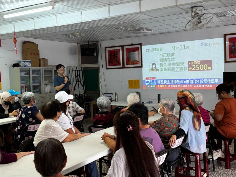 課程示範了如何檢查網址是否安全、如何判斷連結是否可疑，以及如何辨識假通知。這讓長者在面對陌生訊息時，不會輕易受騙，而是能冷靜檢查來源。