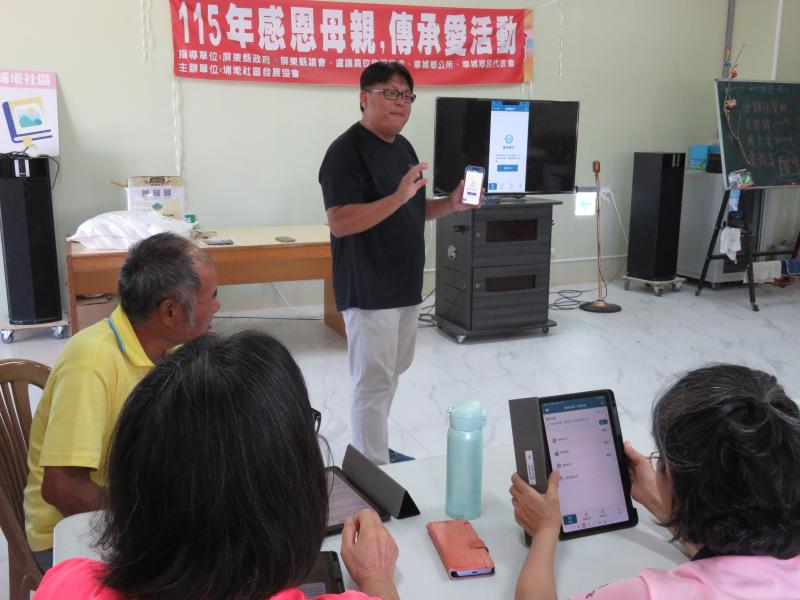需要認證的健保快易通是政府提供全民查詢個人健康資料，包括就醫紀錄、手術、用藥、檢驗檢查資料、生理量測紀錄、就醫提醒、過敏、器官捐贈及安寧緩和醫療意願等功能，也是很好的查詢軟體，希望都能善用。