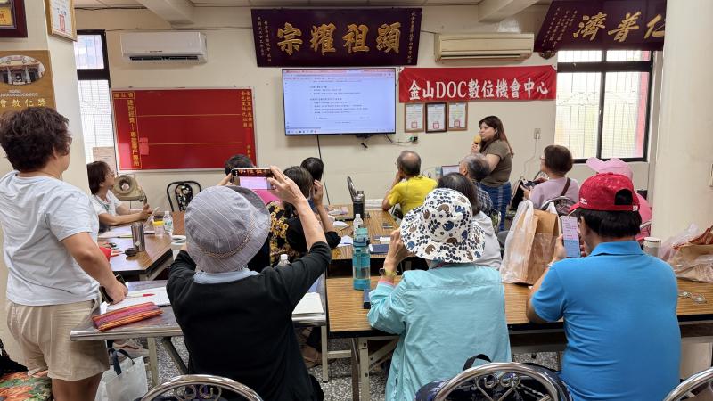 不論是生活諮詢、文字創作還是圖像生成，科技變得既實用又貼近生活