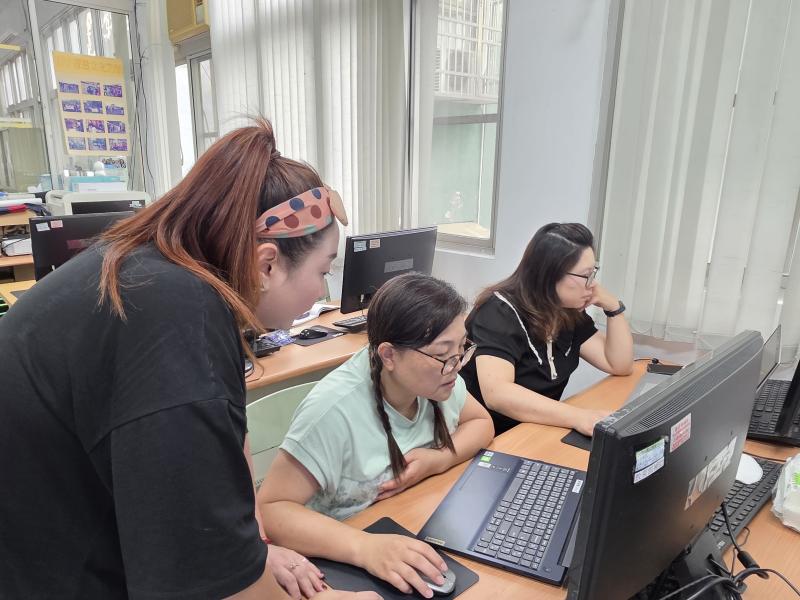 這堂課的核心完全點醒了我——文案的靈魂還是在於人。