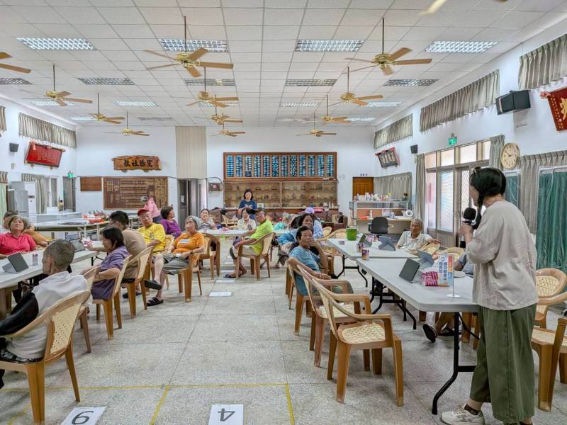 赤馬社區課程:手機拍照生活趣 課程照片4