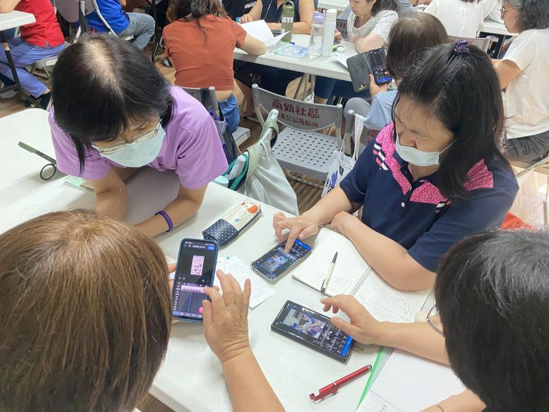 看到大家積極提問、專注學習的模樣,讓我們深深感受到偏鄉數位培力的重要性與價值