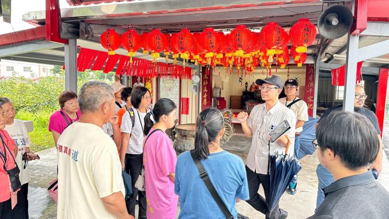 實際走訪歷史景點考察