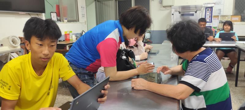 本次課程的目標，旨在協助社區民眾善用手邊的手機，隨時隨地記錄金門的生活美好。