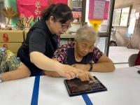 【旗山DOC】高雄市旗山國小旗山DOC前進田寮區崇德社區開辦樂齡平板體驗