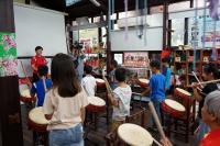 「DOC FUN學趣 鼓王爭霸」體驗，長者與學童尬鼓樂！